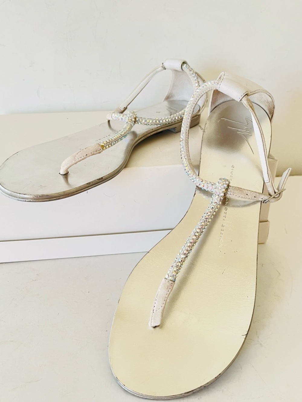 Giuseppe Zanotti crystal beaded flat sandals 38